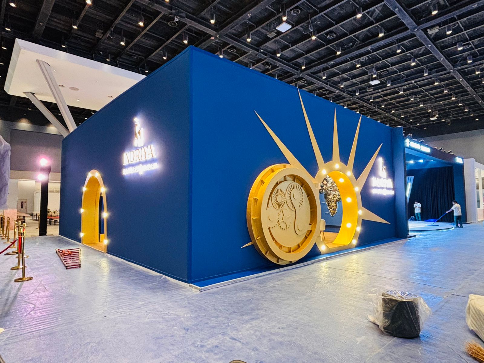Custom trade show booth by Silverline. Indriya at Lakme Fashion Week India, view 1